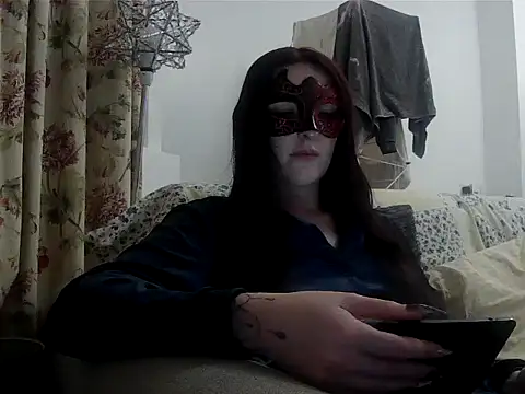 Snapshot of LexiSnowUK chatting on February 2026 09:41:01 PM LexiSnowUK online show from February 2026 09:41:01 PM