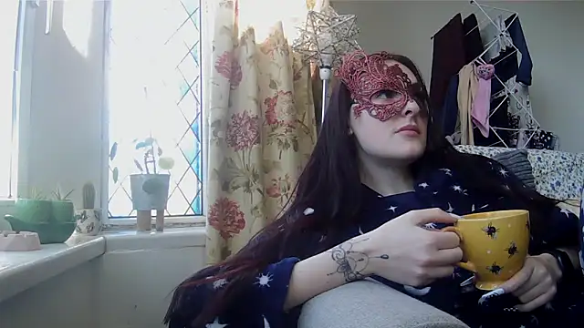 Snapshot of LexiSnowUK chatting on March 2026 10:07:02 AM LexiSnowUK online show from March 2026 10:07:02 AM