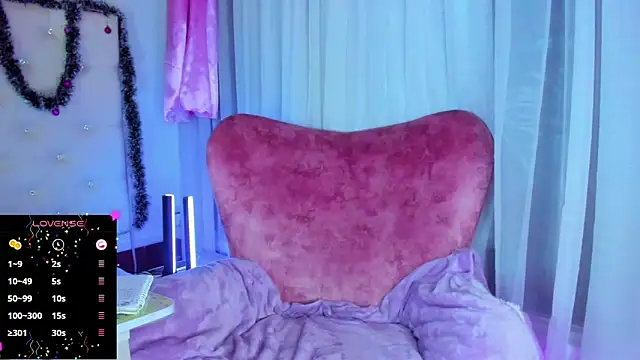 Snapshot of _jade_white_ chatting on December 2024 04:14:02 PM jade white online show from December 2024 04:14:02 PM