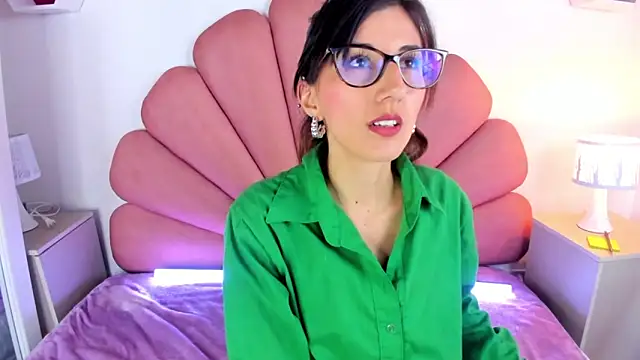 Snapshot of _jade_white_ chatting on February 2025 12:14:02 PM jade white online show from February 2025 12:14:02 PM