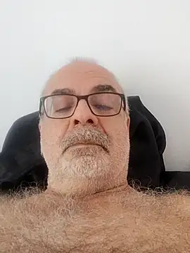 Satiro Sevilla online show from October 2025 04:13:02 PM