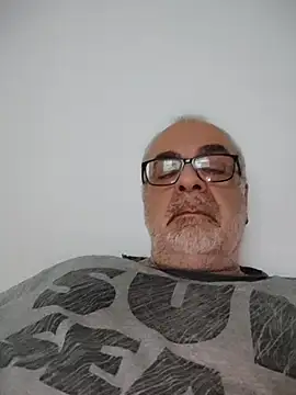 Satiro Sevilla online show from April 2026 09:56:01 PM