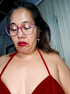 Snapshot of anniecoopeer chatting on February 2025 10:23:02 PM anniecoopeer online show from February 2025 10:23:02 PM