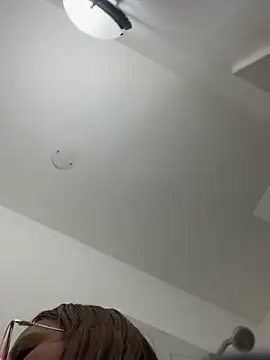 Snapshot of MelanieRoah chatting on October 2025 01:11:01 PM MelanieRoah online show from October 2025 01:11:01 PM