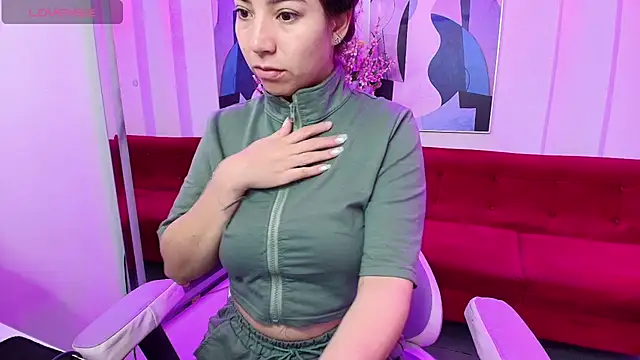 Ema louis  online show from March 2025 12:35:02 PM