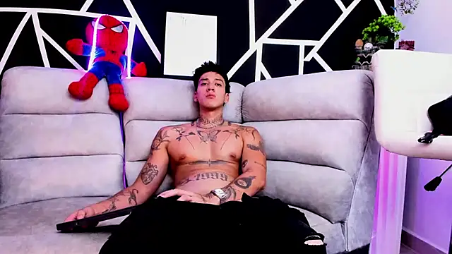 JUSTIN FULLER1 online show from March 2025 02:46:02 PM