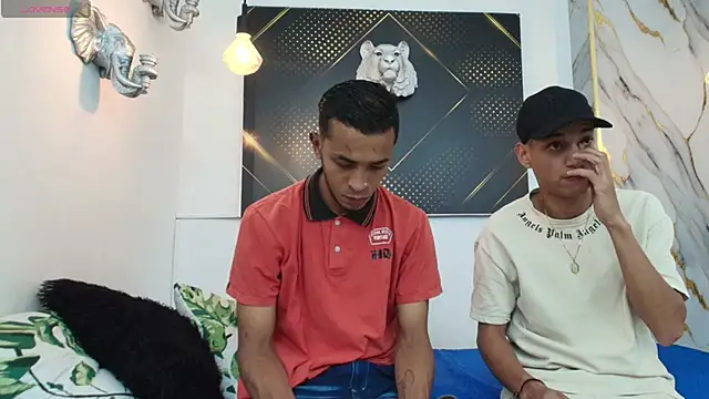 Snapshot of JordanAndAndrew chatting on October 2025 07:58:02 PM JordanAndAndrew online show from October 2025 07:58:02 PM