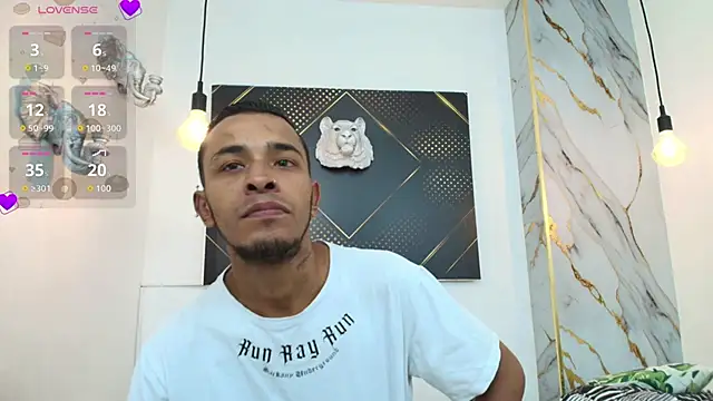 Snapshot of JordanAndAndrew chatting on October 2025 07:58:01 PM JordanAndAndrew online show from October 2025 07:58:01 PM