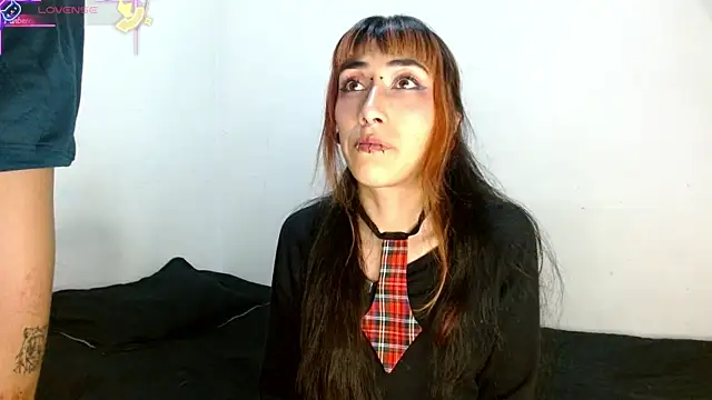 Asterothxznikki online show from October 2025 03:42:02 AM