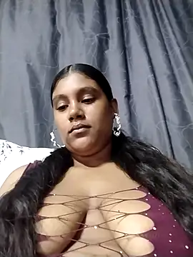 Lilmisskay18 online show from April 2026 01:11:01 PM