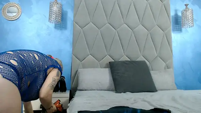 AretiAlisya online show from October 2025 05:27:02 AM