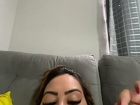 Snapshot of lariic chatting on March 2025 06:25:01 PM lariic online show from March 2025 06:25:01 PM