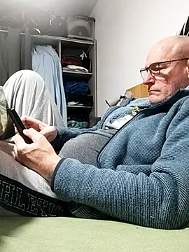 bogland33 online show from March 2026 07:19:01 PM