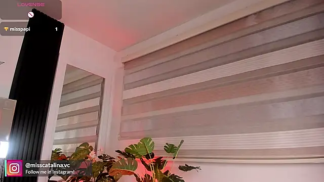 miss catalinaa online show from March 2026 12:06:02 PM