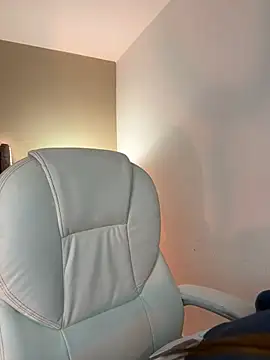 ARITOO  online show from January 2025 03:58:02 AM