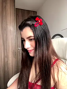 ARITOO  online show from December 2025 06:38:01 PM