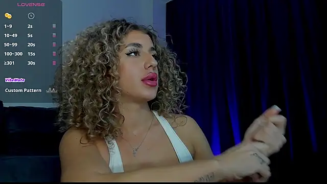 Snapshot of CurlyAnt0 chatting on January 2025 12:38:02 AM CurlyAnt0 online show from January 2025 12:38:02 AM