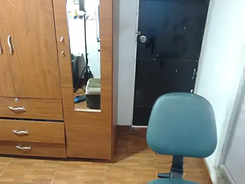 carolina linarez69 online show from September 2025 08:32:02 PM