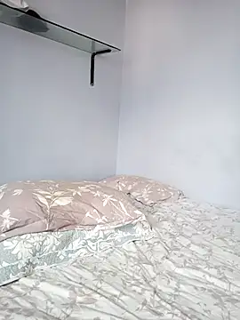 carolina linarez69 online show from October 2025 08:30:02 PM