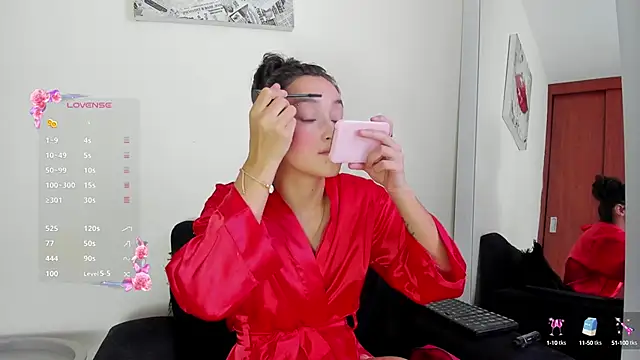 its  angelica  online show from September 2025 06:33:01 PM