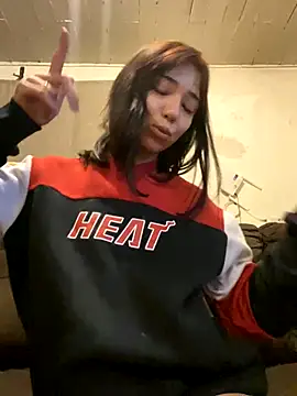 Snapshot of kittyprettybby chatting on October 2025 11:25:01 PM kittyprettybby online show from October 2025 11:25:01 PM