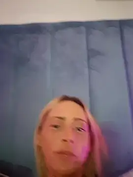 Goddess Aveena online show from June 2026 02:09:02 AM