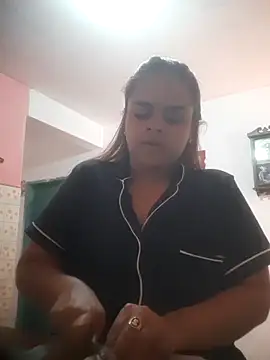 Evabigass online show from February 2025 06:15:02 PM