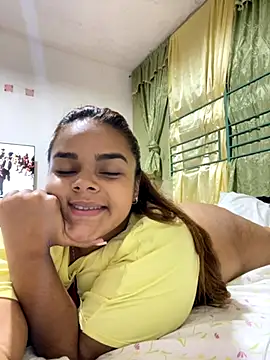 Evabigass online show from November 2025 10:30:02 PM