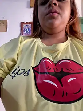 Snapshot of Evabigass chatting on June 2026 01:08:02 PM Evabigass online show from June 2026 01:08:02 PM