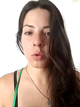 Snapshot of Alma-Mora chatting on February 2025 06:26:02 PM Alma-Mora online show from February 2025 06:26:02 PM