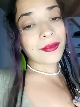 Snapshot of Elvishcassie_ chatting on February 2025 09:01:01 PM Elvishcassie online show from February 2025 09:01:01 PM