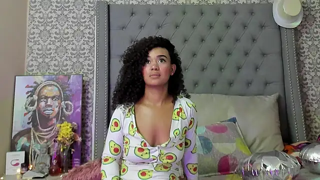 evafoxs online show from December 2024 04:28:02 AM