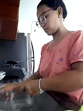 evafoxs online show from January 2025 12:13:02 AM