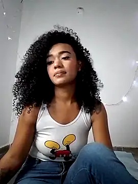 evafoxs online show from February 2025 10:34:02 PM