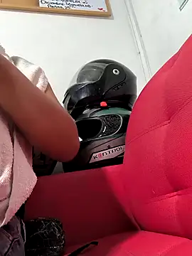 evafoxs online show from October 2025 12:38:02 AM