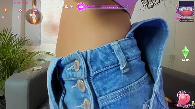 Snapshot of Layla_707 chatting on January 2025 10:23:01 PM Layla 707 online show from January 2025 10:23:01 PM