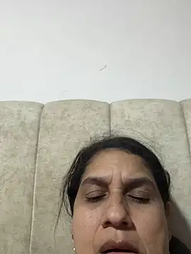 siri duque online show from November 2025 02:33:01 AM