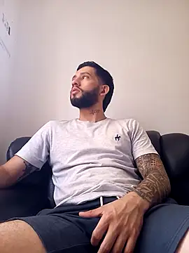 maxXximo777 online show from December 2024 06:38:02 PM