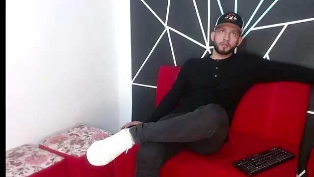 maxXximo777 online show from January 2025 02:08:01 AM