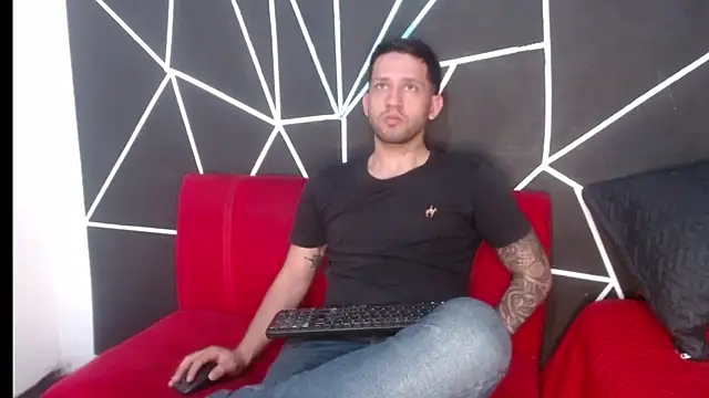 maxXximo777 online show from January 2025 12:57:02 AM