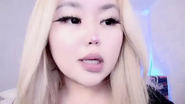 amelia sunlight online show from January 2025 07:56:02 PM