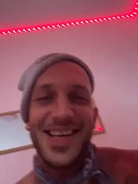 Alaya2006 online show from November 2025 10:43:02 AM