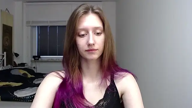 LUNA delight online show from November 2025 06:47:02 AM