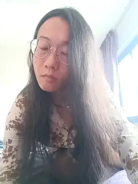 Snapshot of shampoo chatting on December 2024 11:19:02 PM shampoo online show from December 2024 11:19:02 PM