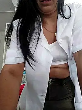 Snapshot of Megan_jennerr chatting on March 2025 02:12:02 PM Megan jennerr online show from March 2025 02:12:02 PM