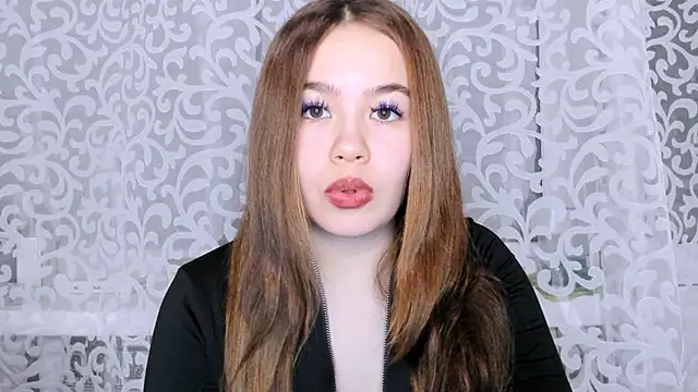 Snapshot of Sara_Kox chatting on January 2025 08:13:02 PM Sara Kox online show from January 2025 08:13:02 PM