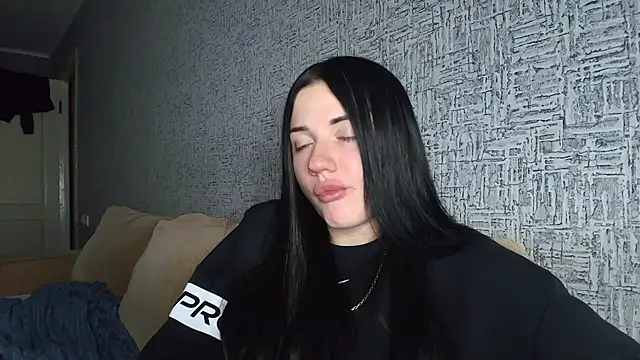 Liana diva online show from January 2026 02:32:01 PM