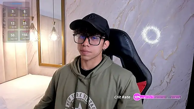 AkazaBoy  online show from December 2025 05:15:02 AM