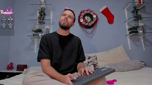 ETHAN ADAM online show from December 2025 10:17:02 PM