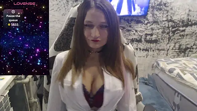 PamelaYoun online show from October 2025 05:21:02 PM